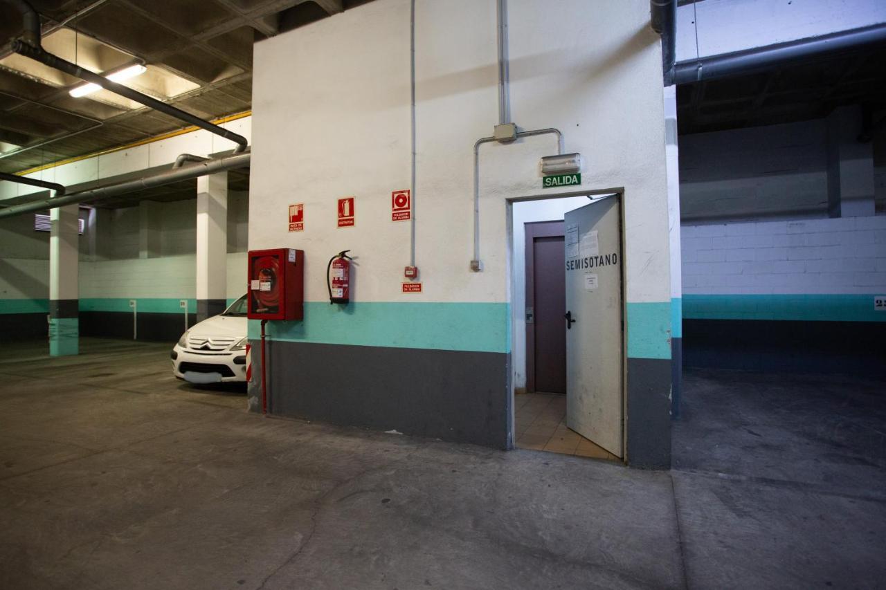 Puerta San Felix Free Parking By Cadiz4Rentals Kültér fotó